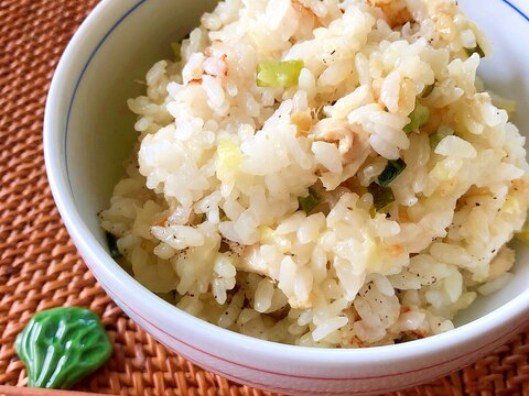 簡単！鶏むね肉とズッキーニの洋風炊き込みご飯